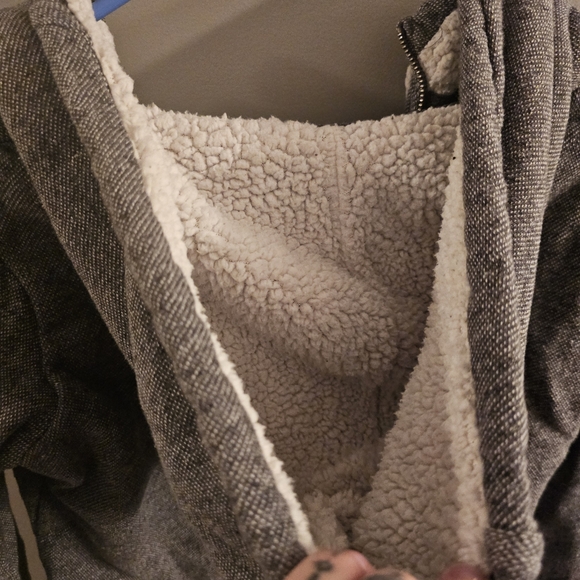 Roxy Sweater/jacket - Picture 7 of 9